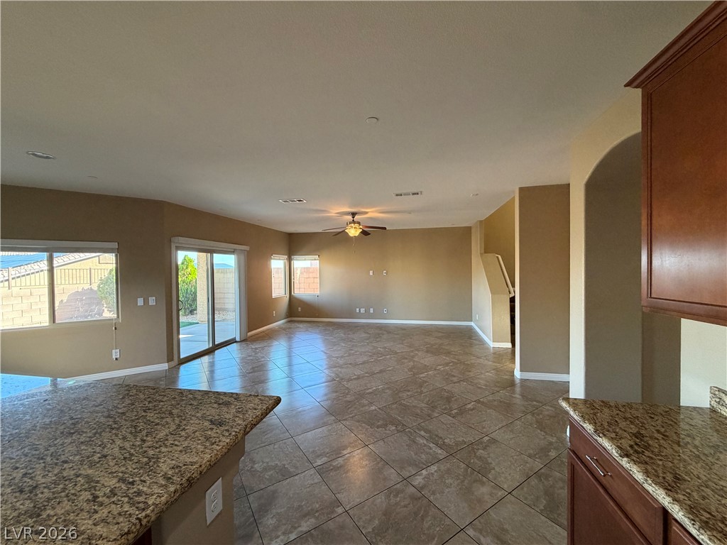 816 Applecross Avenue Property Photo 24