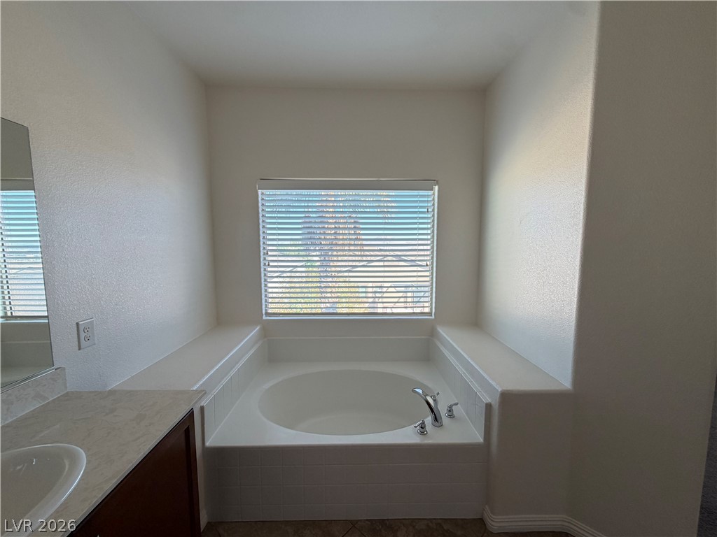 816 Applecross Avenue Property Photo 55