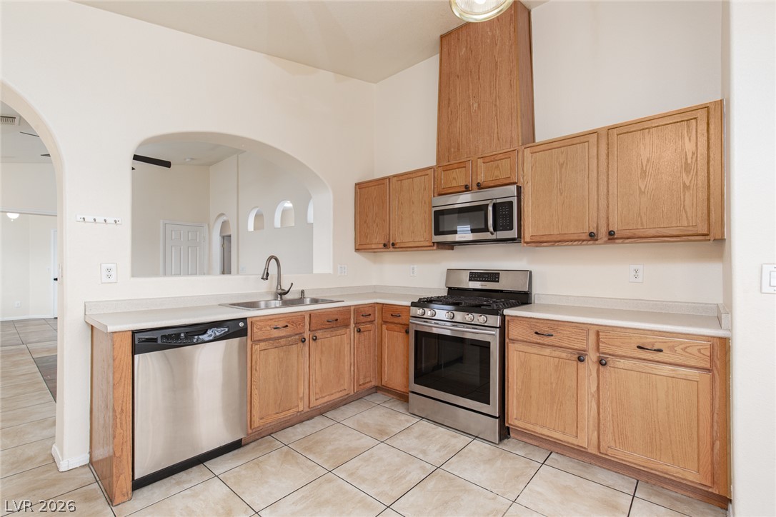 6451 Abbeville River Court Property Photo 8