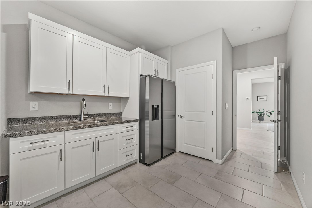 7437 Phoenix Falls Street Property Photo 50