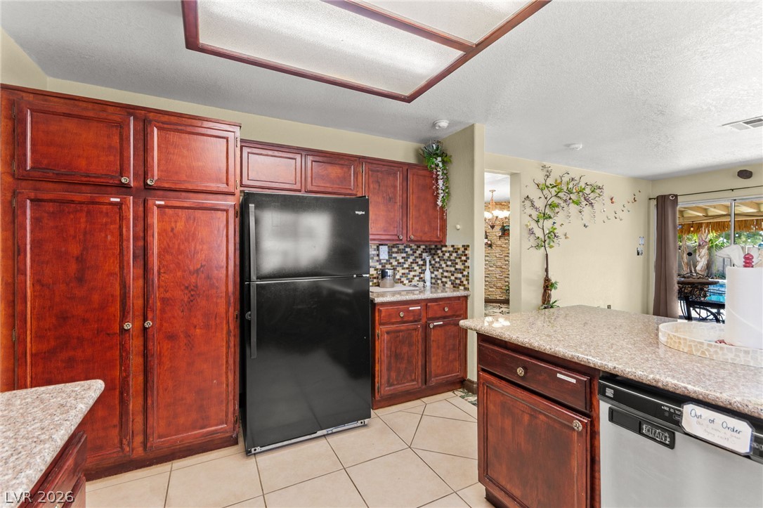 1731 Monte Alban Drive Property Photo 21