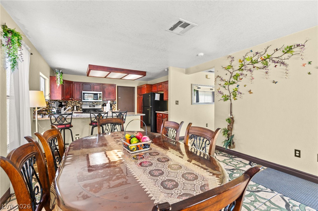 1731 Monte Alban Drive Property Photo 24
