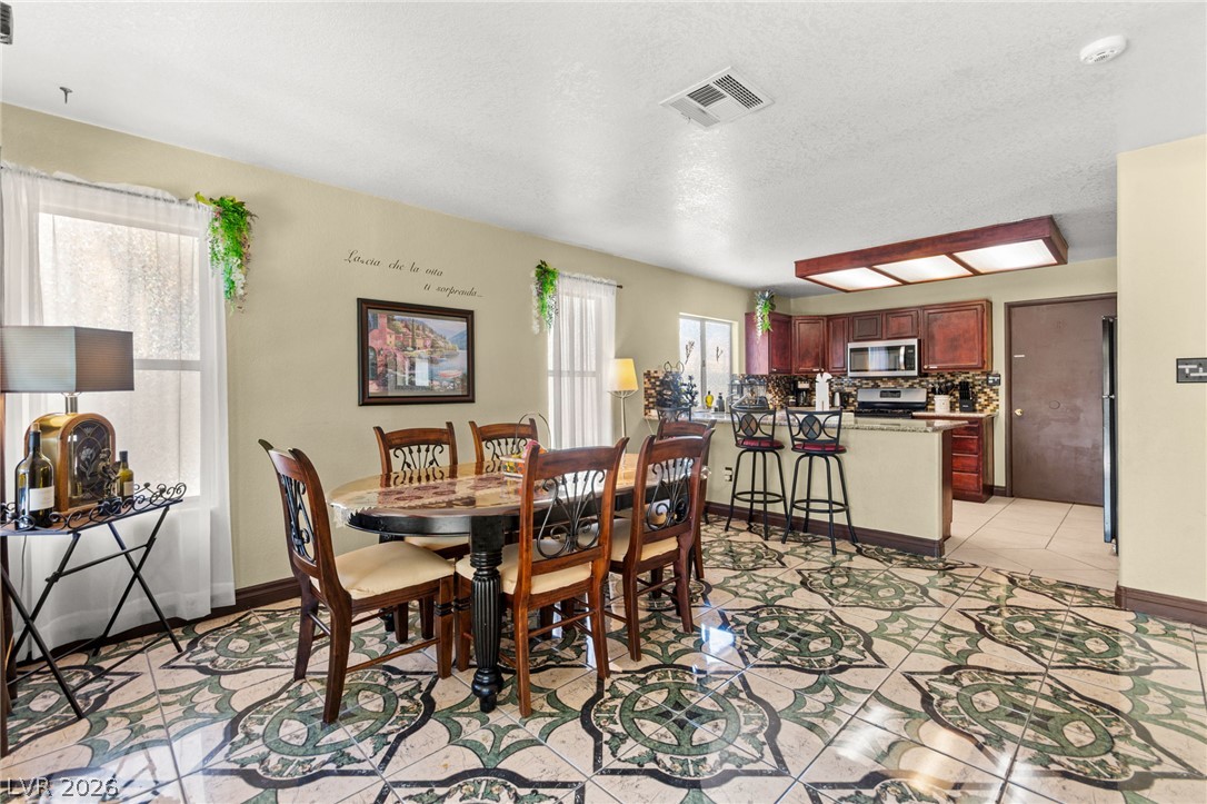 1731 Monte Alban Drive Property Photo 25