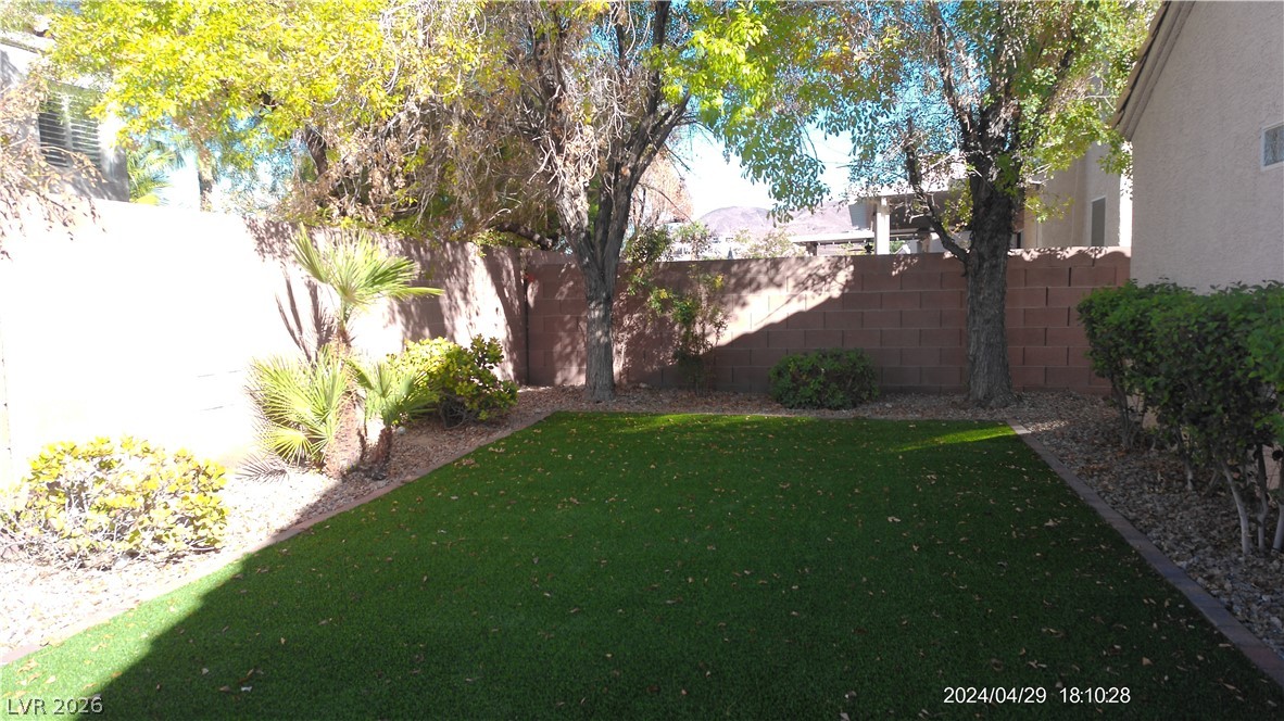 222 Horizon Peak Drive Property Photo 13