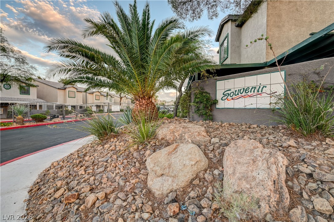 5598 Coder Court Property Photo 40