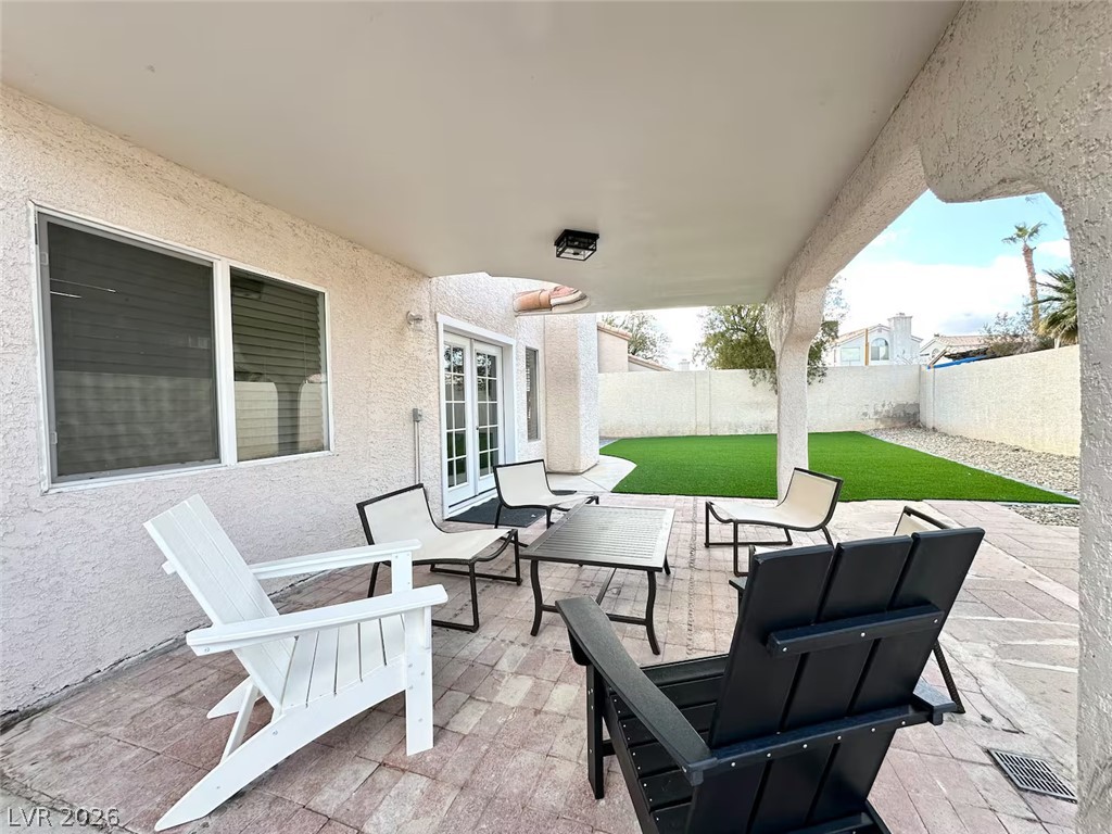 1658 Garden Path Court Property Photo 25