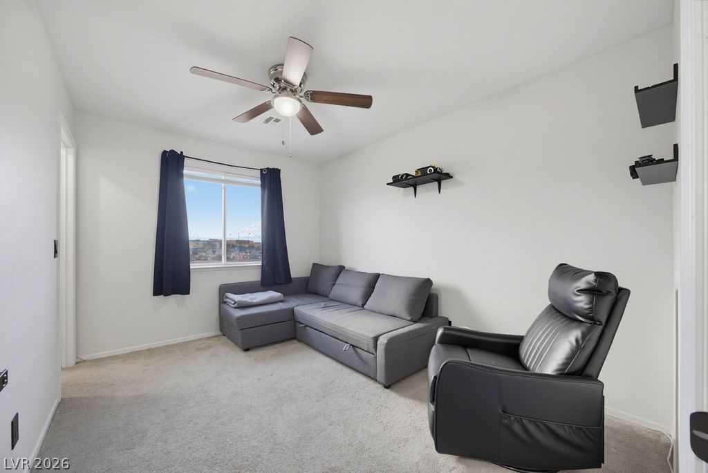 715 Peregrine Falcon Street Property Photo 33
