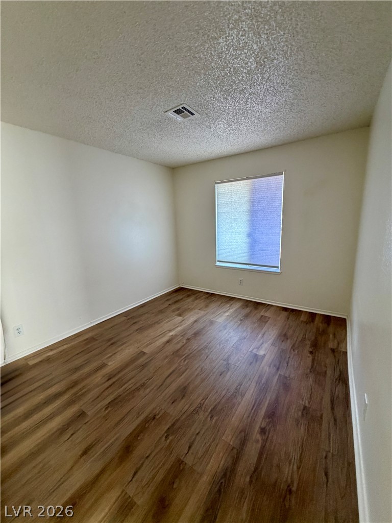 6361 Hummingbird Lane Property Photo 14