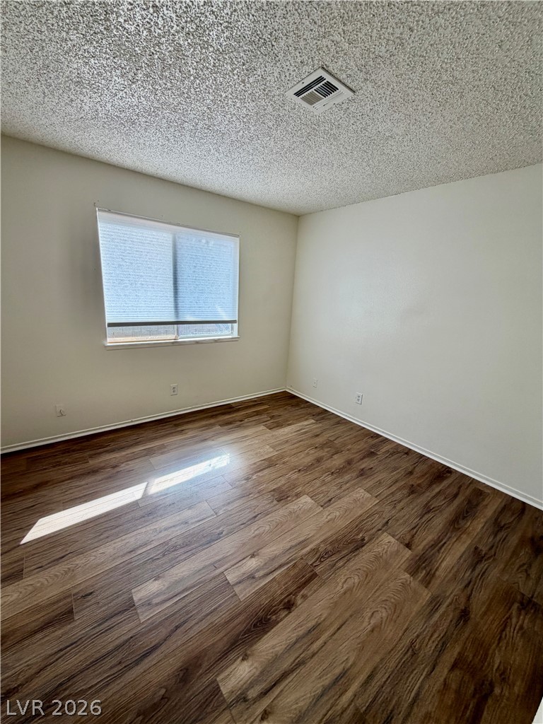 6361 Hummingbird Lane Property Photo 15