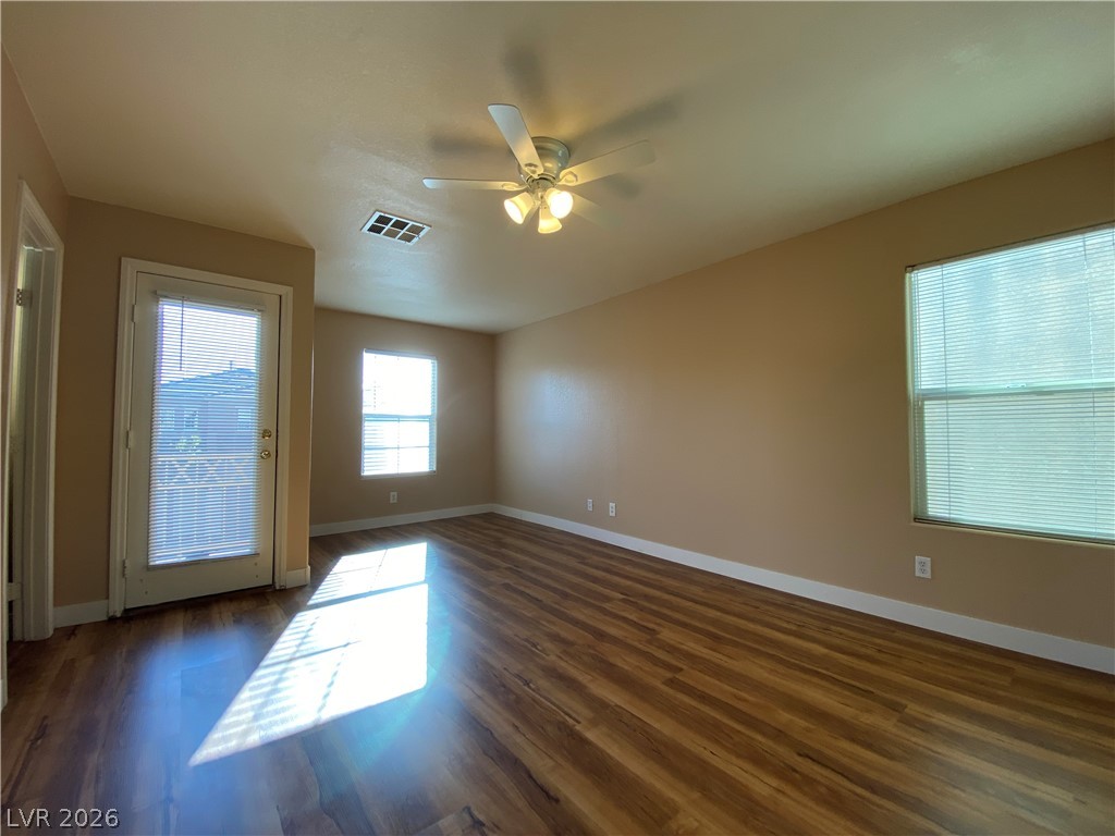 9212 Millikan Avenue Property Photo 7