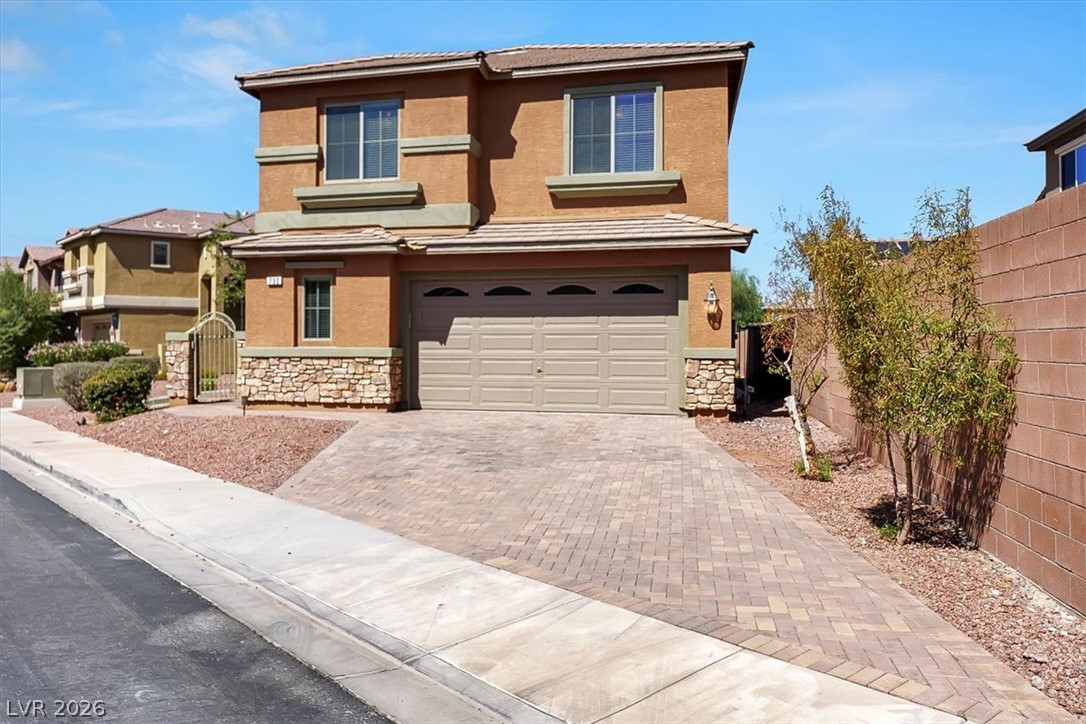732 RUSTIC DESERT Place Property Photo 1