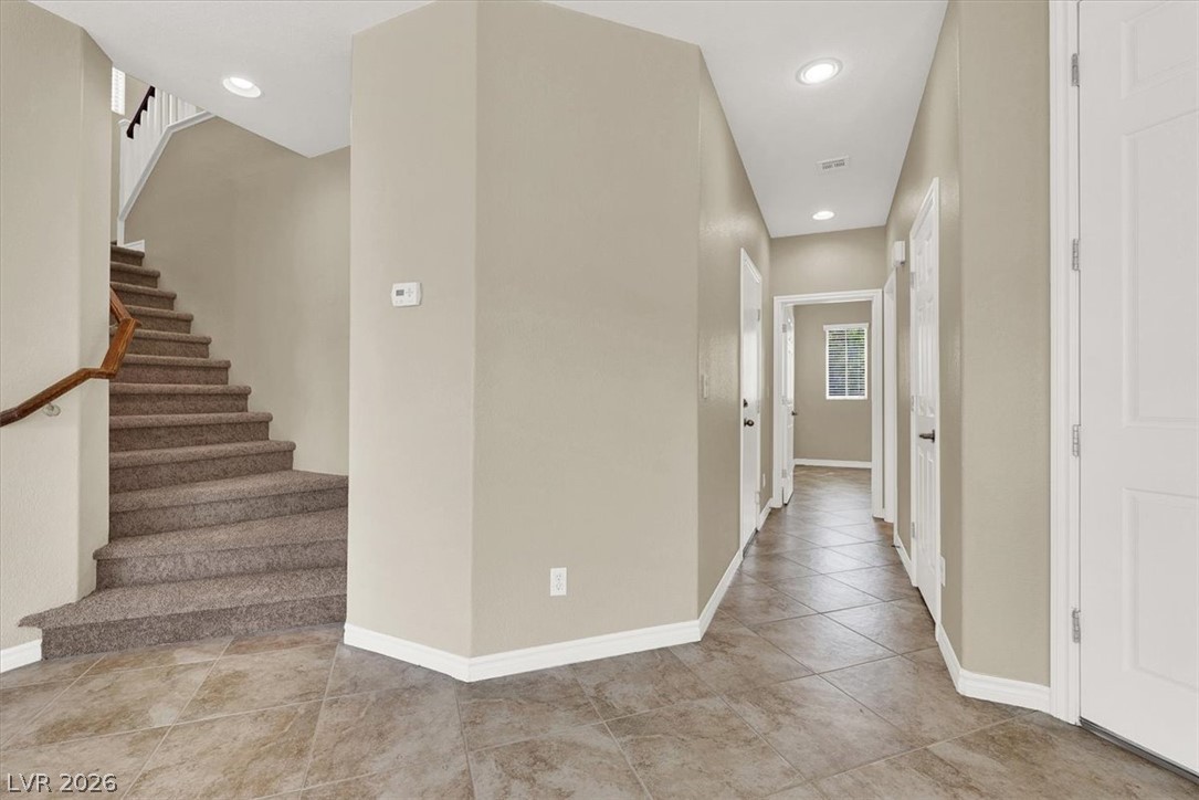 732 Rustic Desert Place Property Photo 8