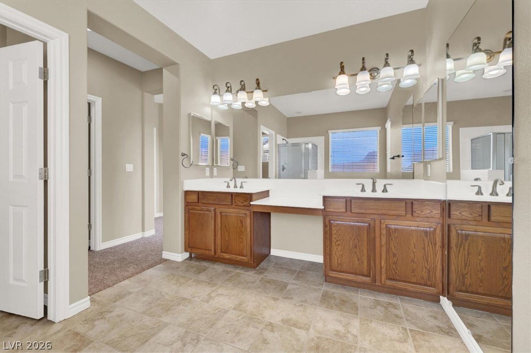 732 Rustic Desert Place Property Photo 15