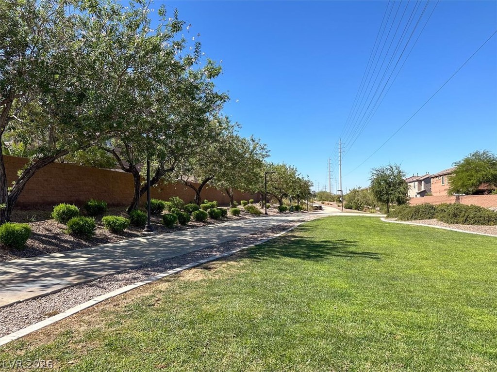 732 Rustic Desert Place Property Photo 26
