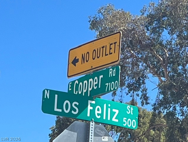 520 Los Feliz Street Property Photo 4