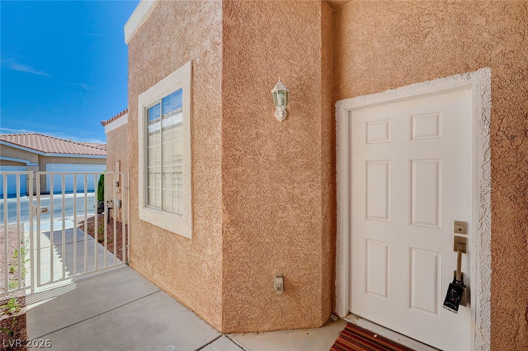 2830 Serenidad Drive Property Photo 5