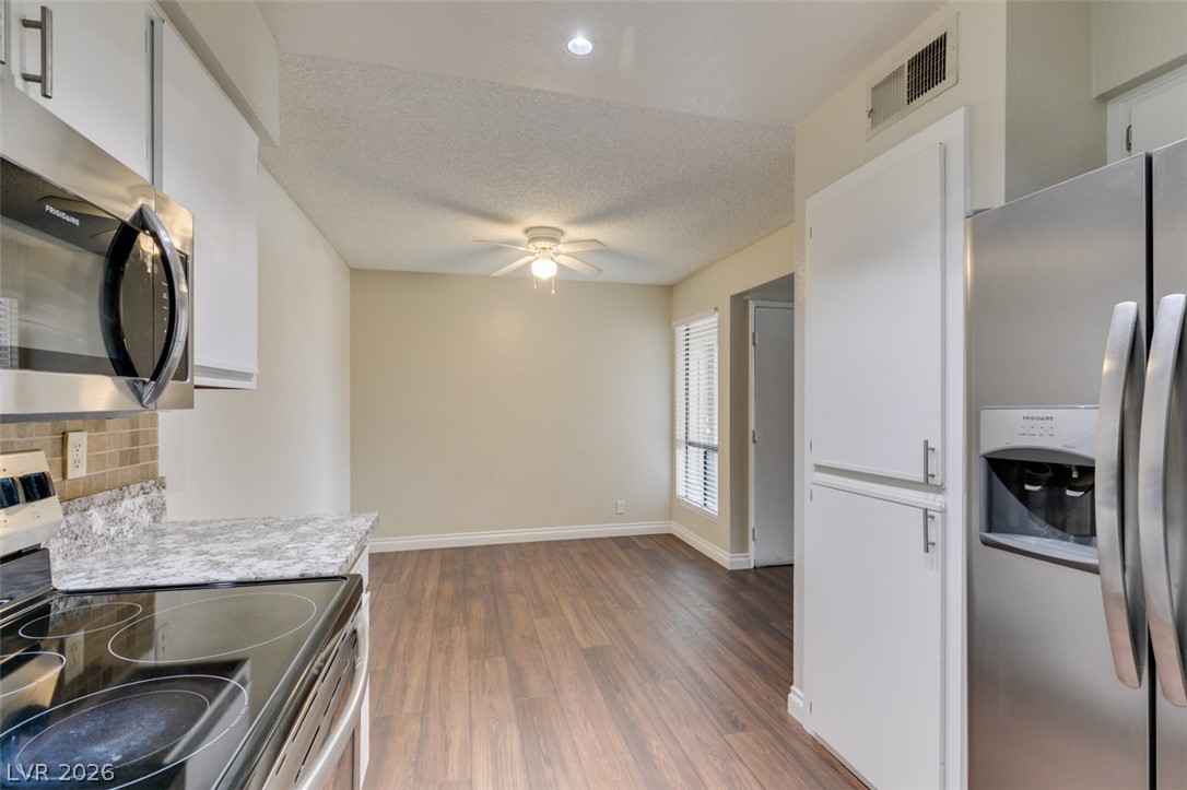 3151 Soaring Gulls Drive 2167 Property Photo 12