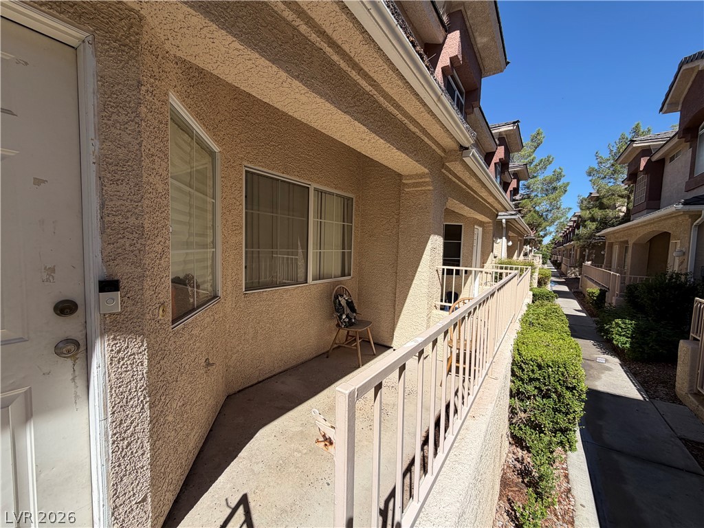 1108 Nevada Sky Street Property Photo 3