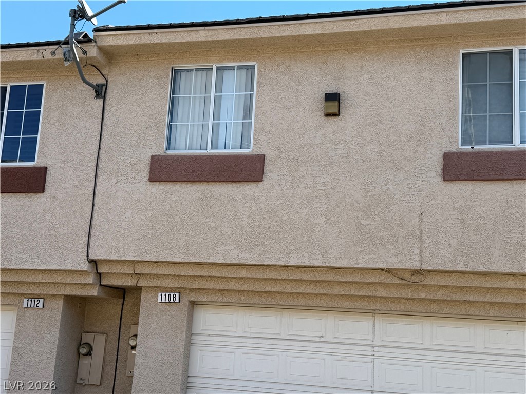 1108 Nevada Sky Street Property Photo 8