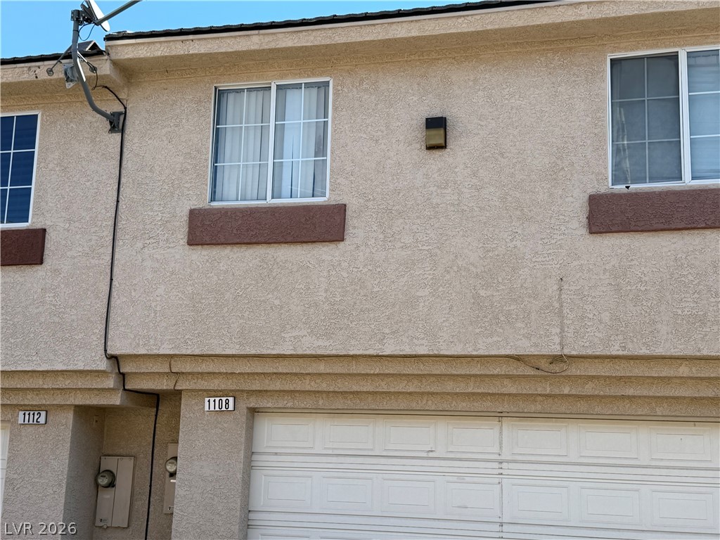 1108 Nevada Sky Street Property Photo 9