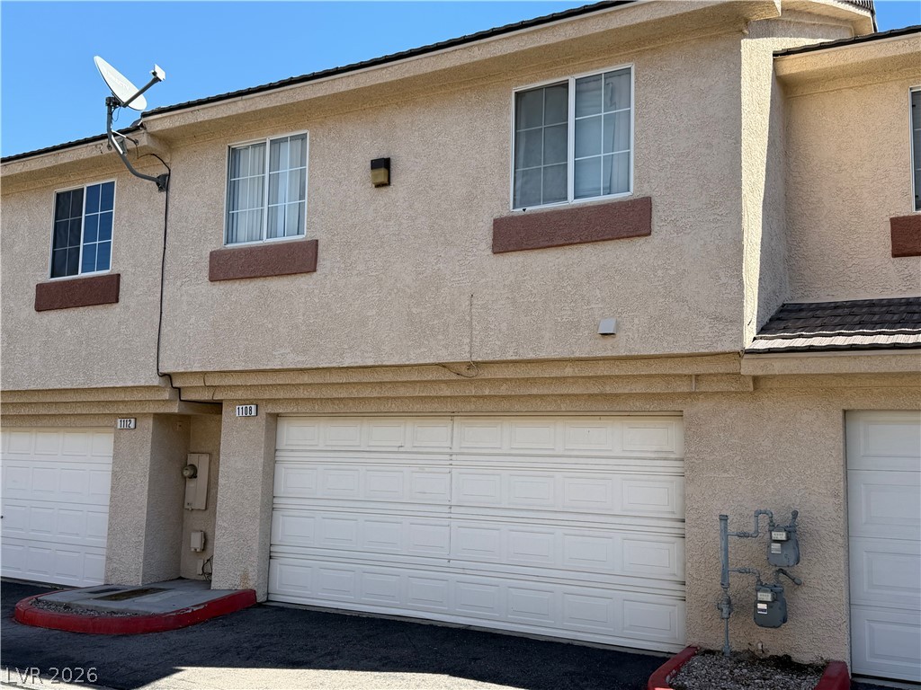 1108 Nevada Sky Street Property Photo 10