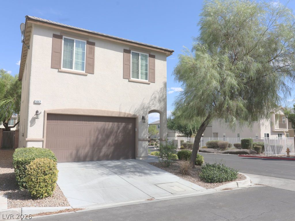 5662 Primrose Peak Court Property Photo 2