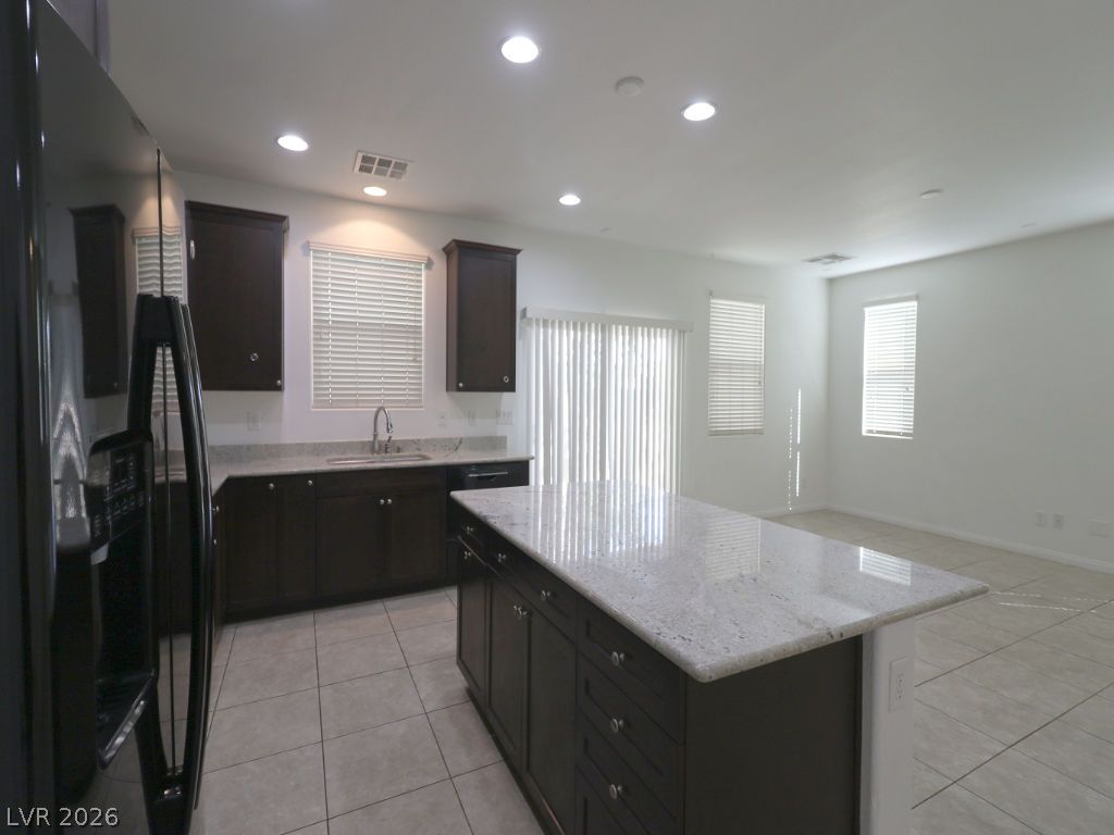 5662 Primrose Peak Court Property Photo 11