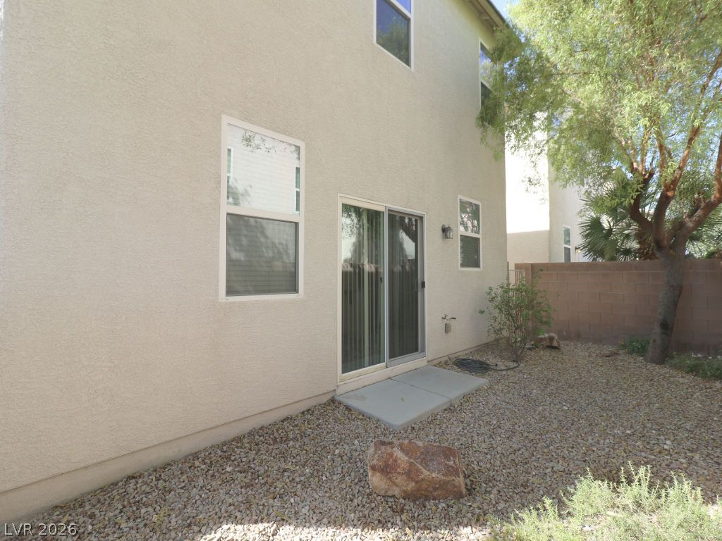 5662 Primrose Peak Court Property Photo 35
