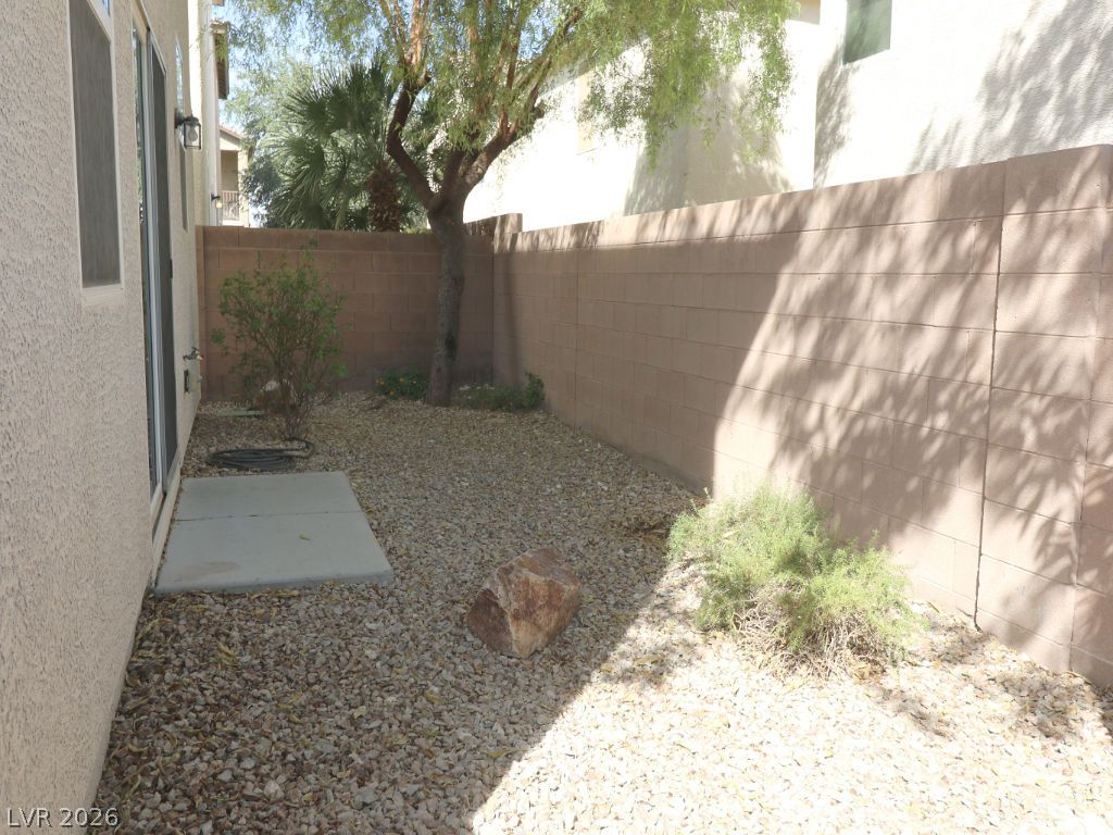 5662 Primrose Peak Court Property Photo 36