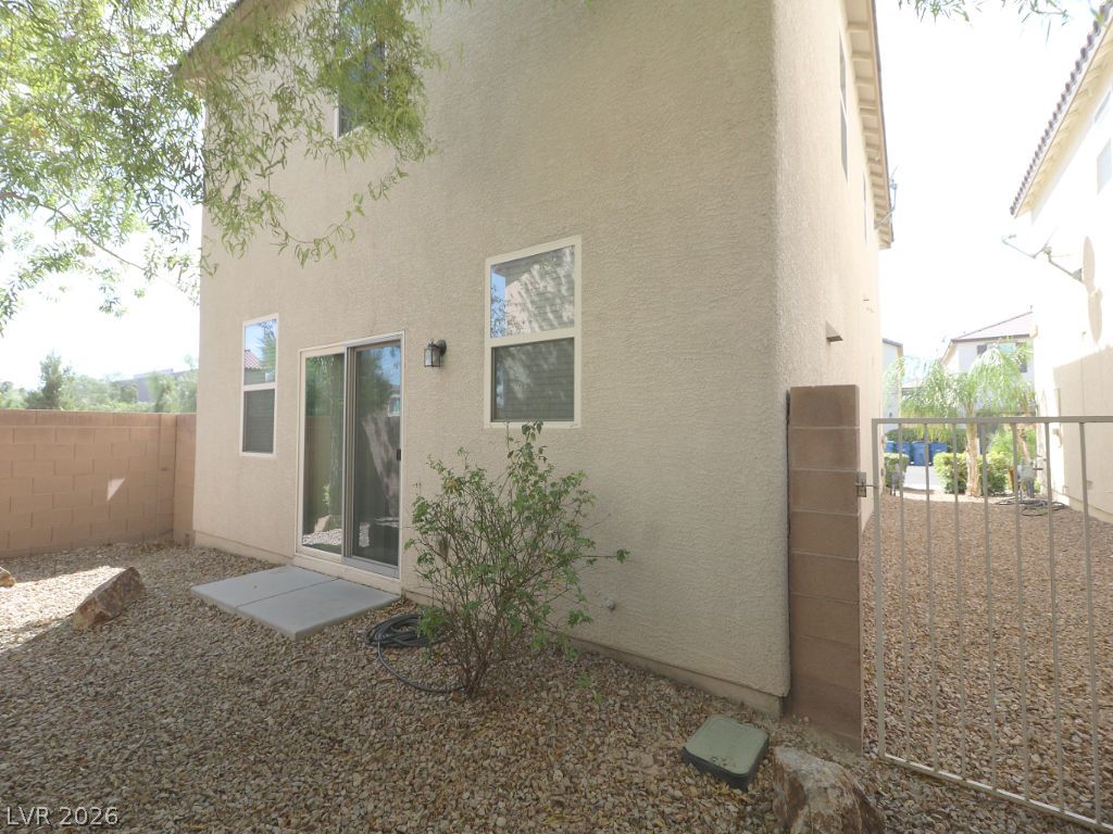 5662 Primrose Peak Court Property Photo 37