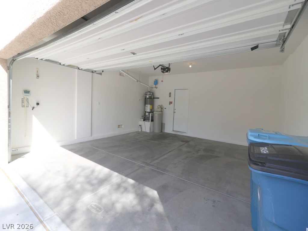 5662 Primrose Peak Court Property Photo 39