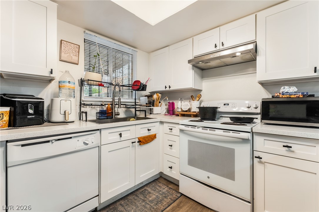 6285 West Washington Avenue Property Photo 16