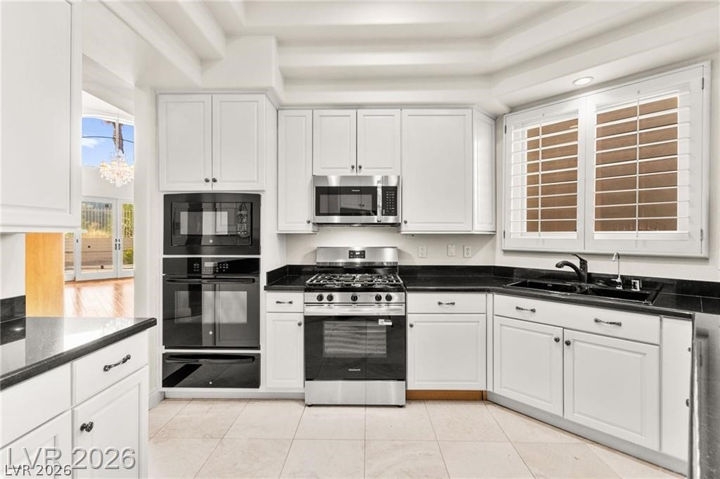 409 Indigo Springs Street Property Photo 15