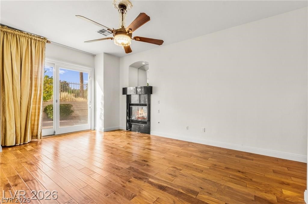 409 Indigo Springs Street Property Photo 28