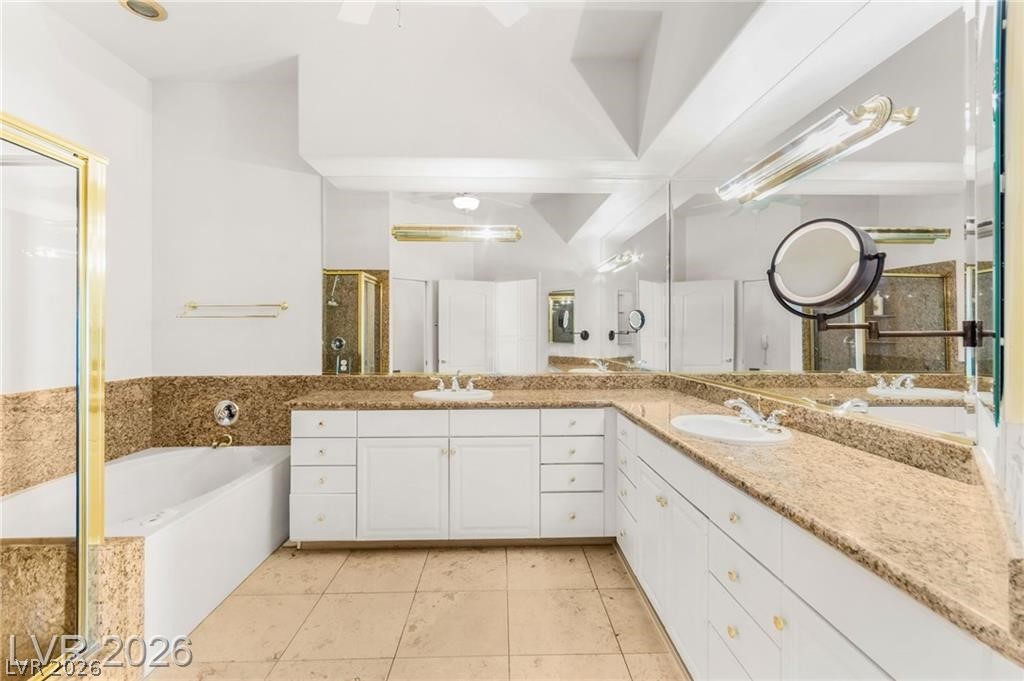 409 Indigo Springs Street Property Photo 32