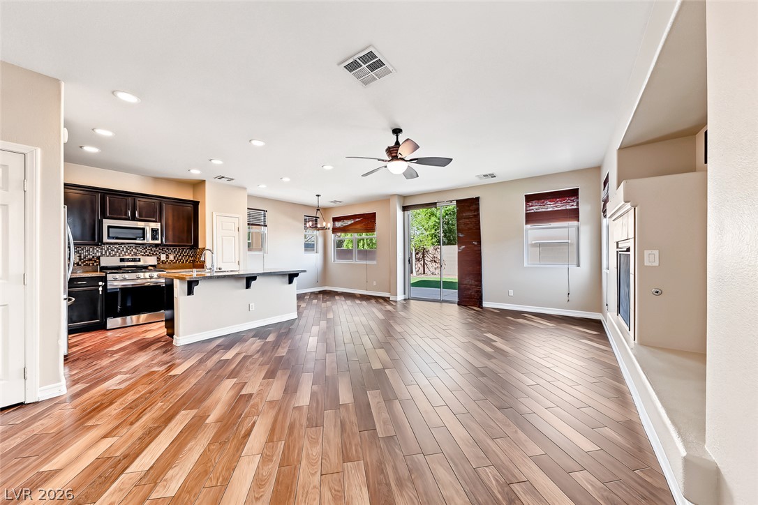 7514 Dobroyd Drive Property Photo 10