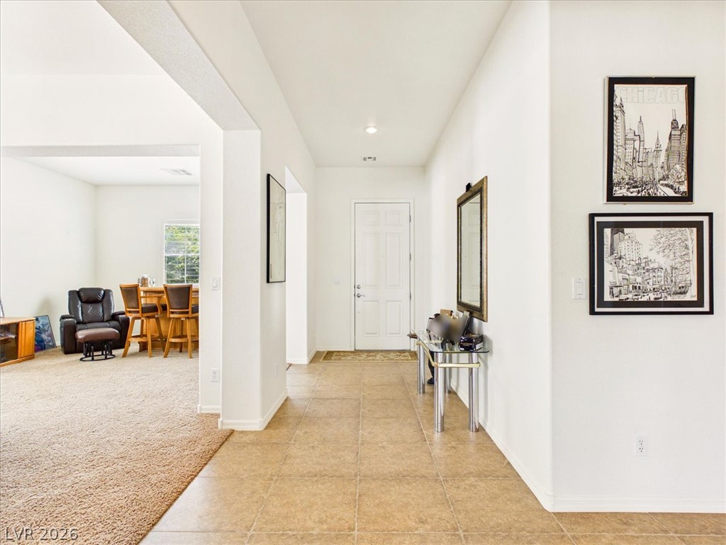 4725 Santa Fiora Street Property Photo 4