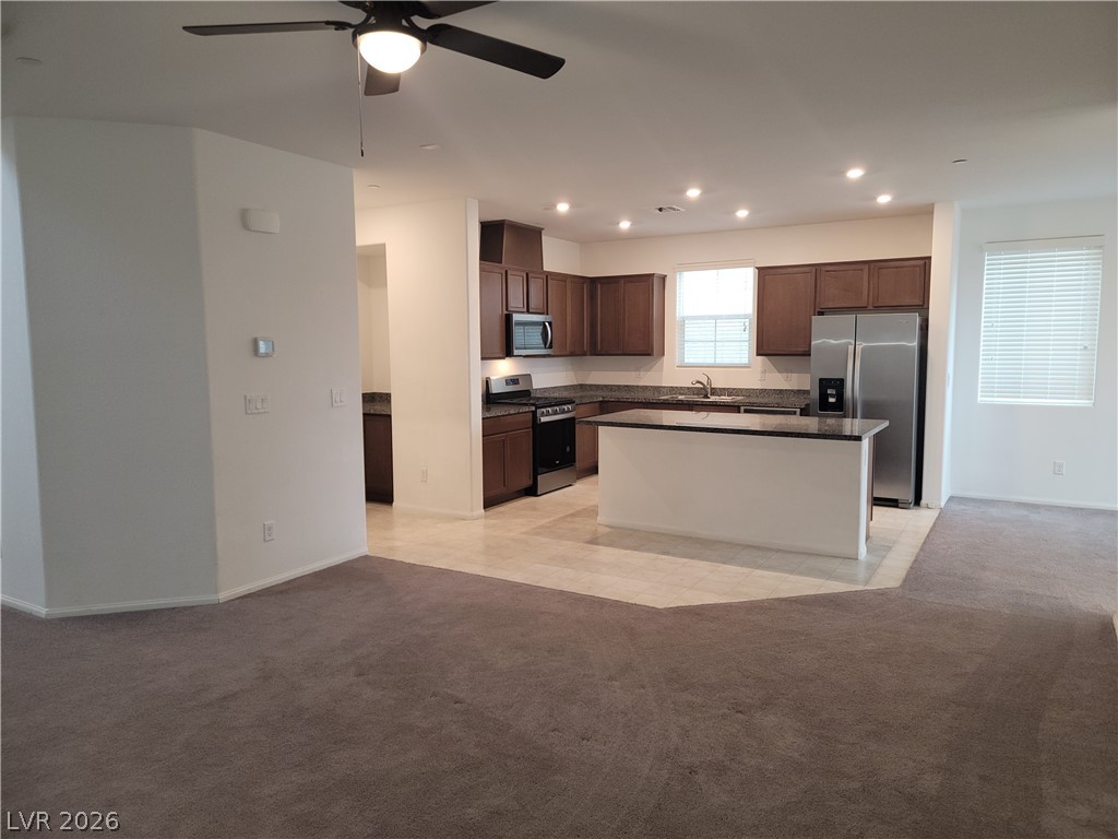 6088 Rose Springs Avenue Property Photo 1