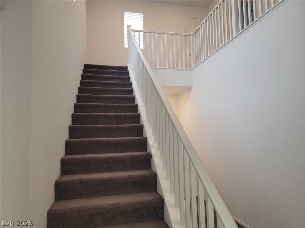 6088 Rose Springs Avenue Property Photo 4