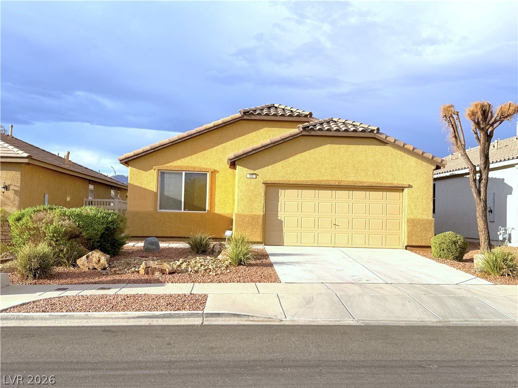 180 Flat Slate Avenue Property Photo 2