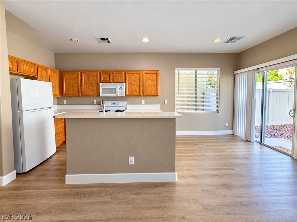 8432 Viansa Loma Avenue Property Photo 1