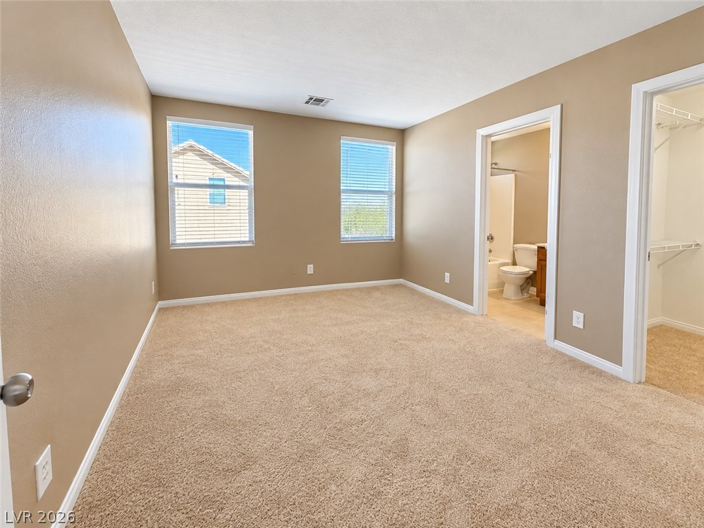8432 Viansa Loma Avenue Property Photo 11
