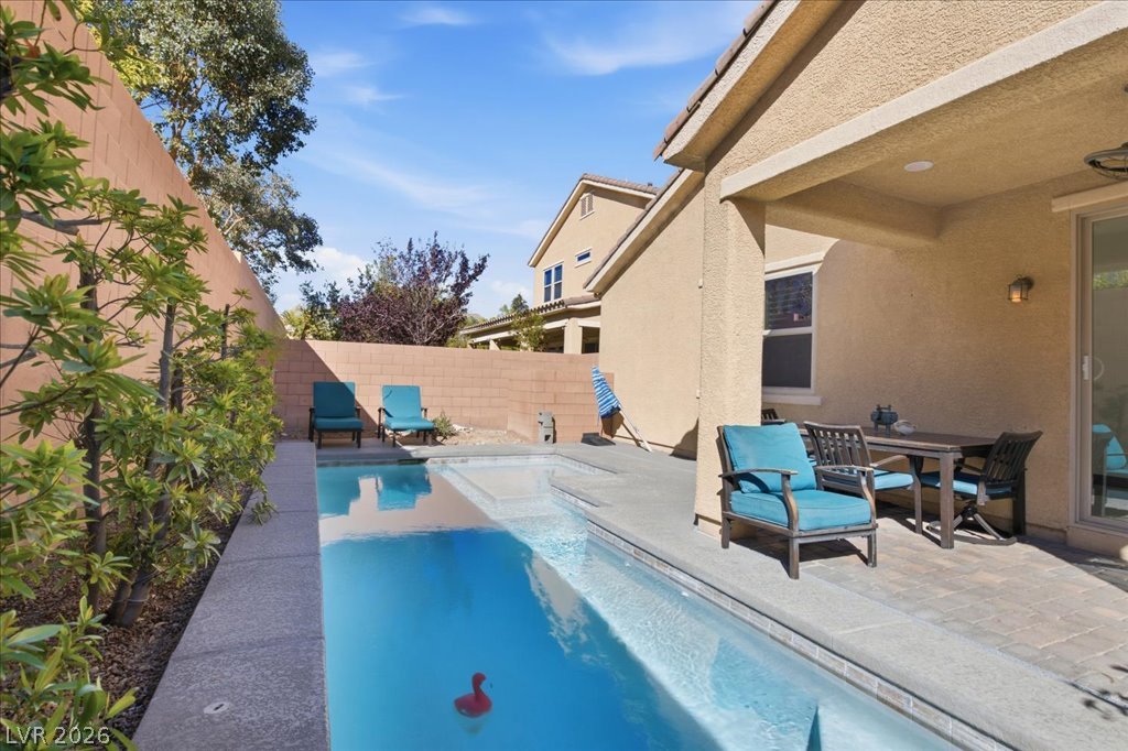 369 Hillhead Court Property Photo 25