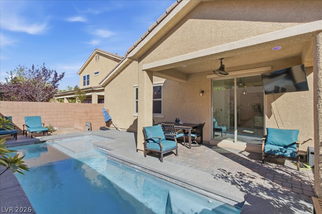 369 Hillhead Court Property Photo 27