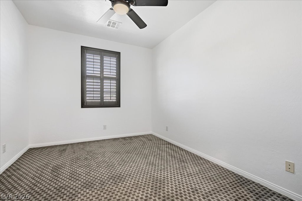 369 Hillhead Court Property Photo 35