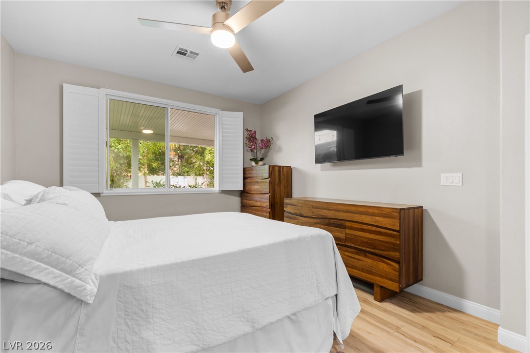 10341 Bentley Oaks Avenue Property Photo 15