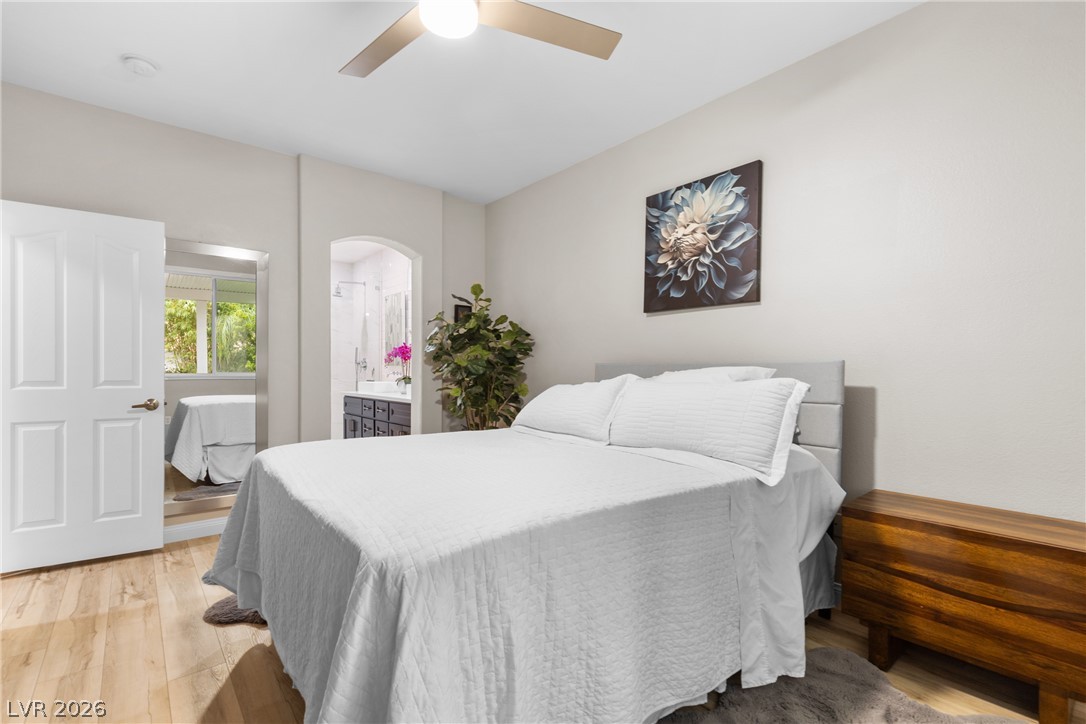 10341 Bentley Oaks Avenue Property Photo 16