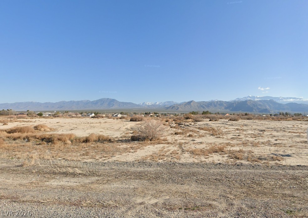 3600 East Falcon Street Property Photo 6