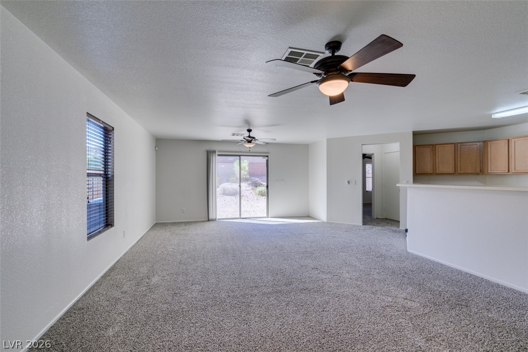 7533 Rivermeade Street Property Photo 6