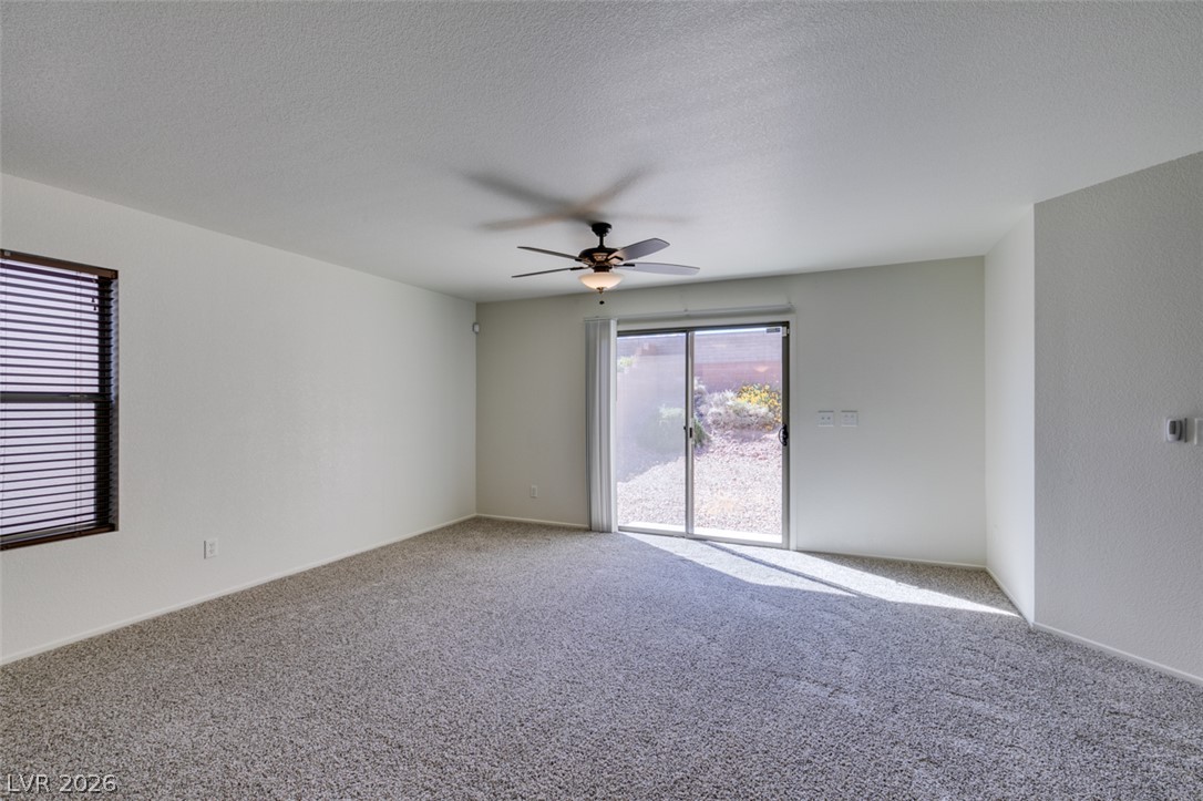 7533 Rivermeade Street Property Photo 8